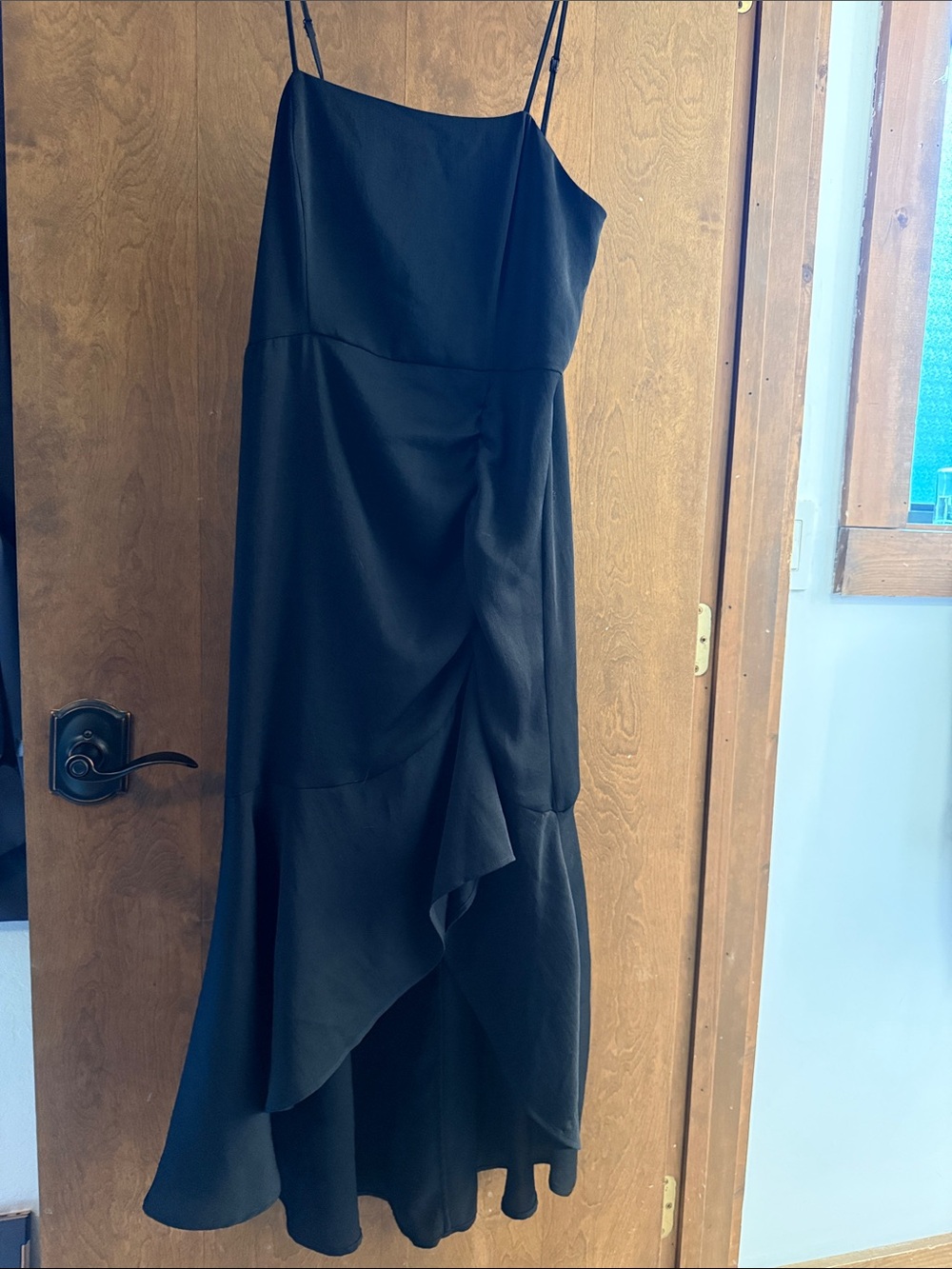 Elegant Black Spaghetti-Strap Ruffle high low maxi Dress